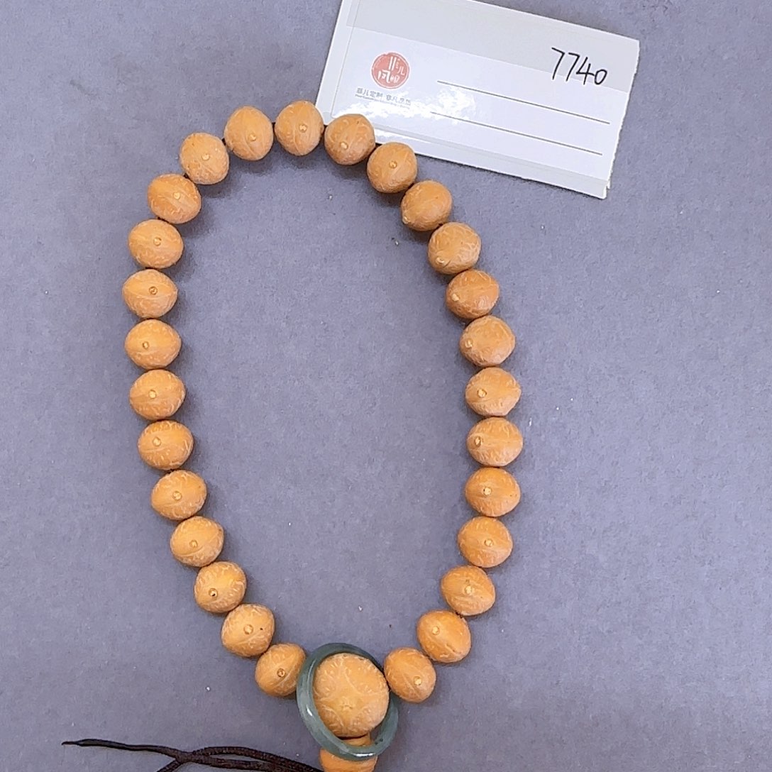 凤眼菩提把件小****?83@7740.11手持