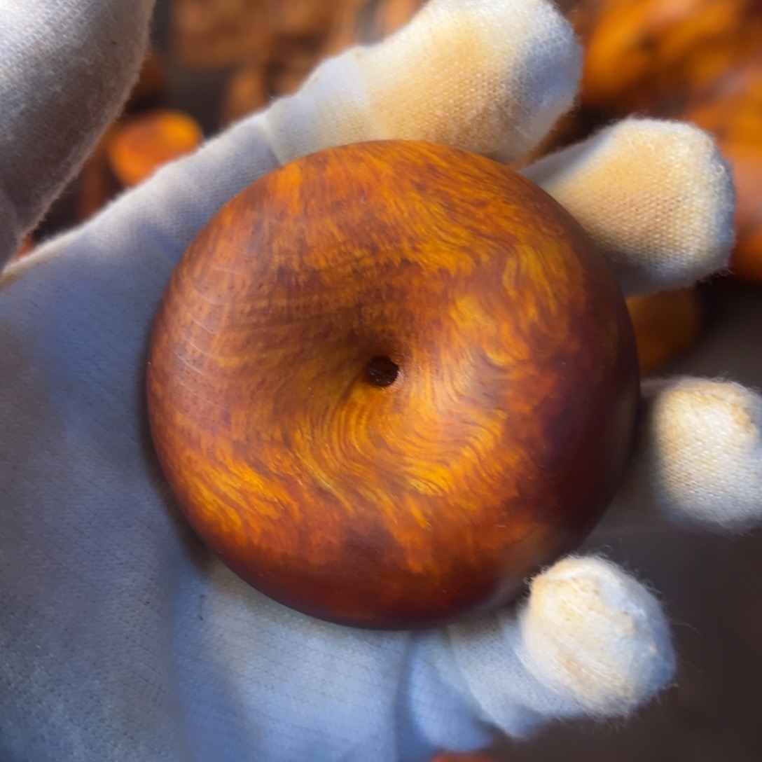 暖***日琥珀木长白山琥珀木