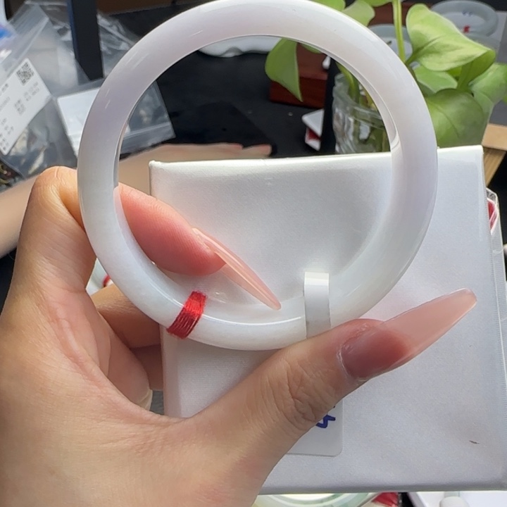 未镶嵌手镯翡翠翡翠手镯