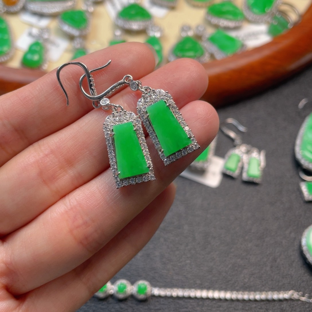 翡翠吊坠(不含链)银S925镶嵌耳坠