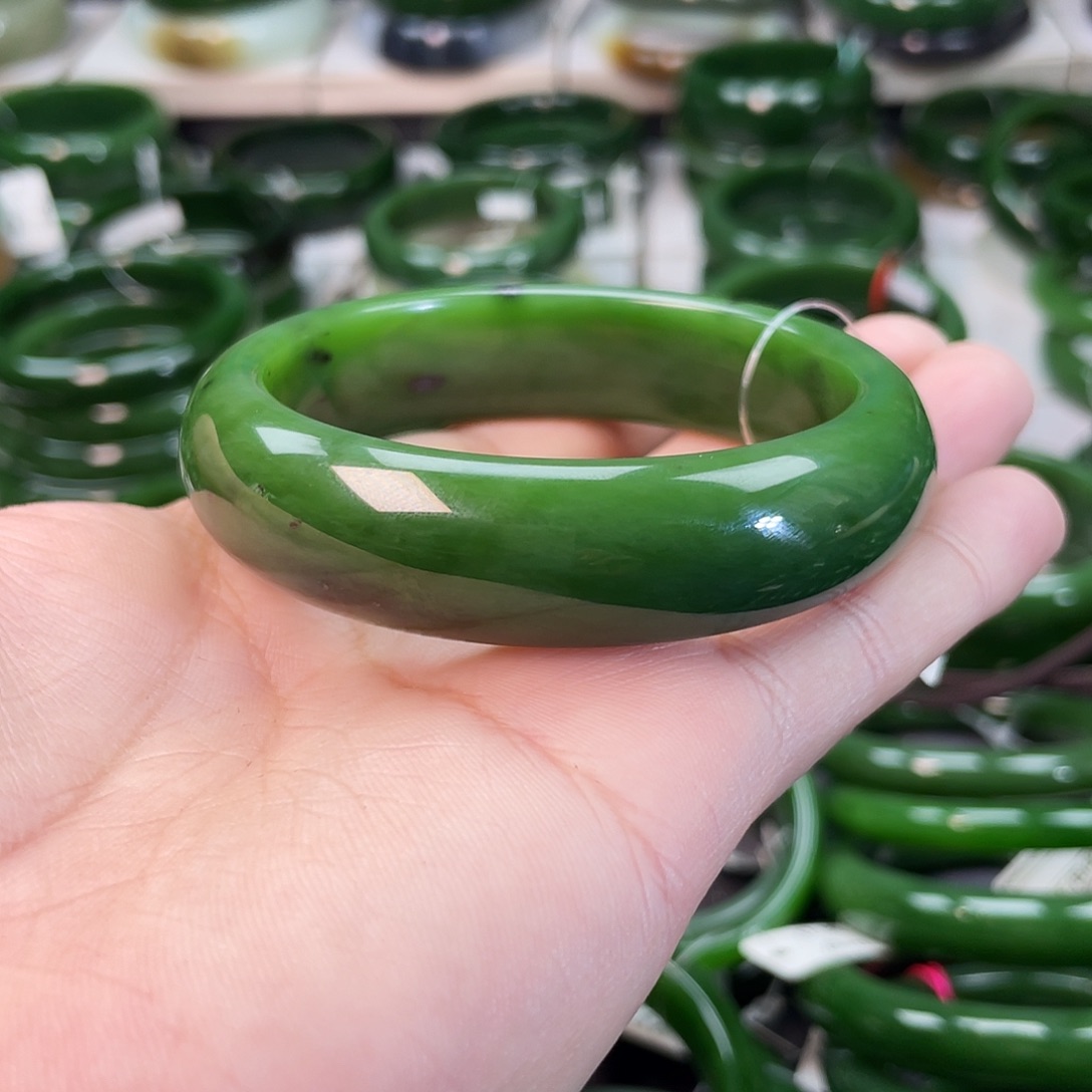 和田玉（碧玉）手镯未镶嵌