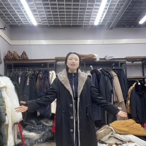 好看好看一点衣服好看