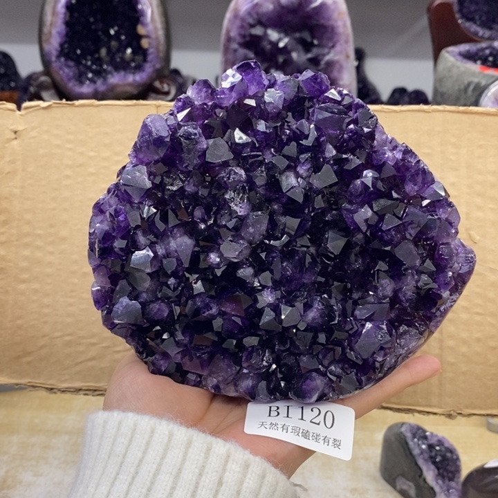 未镶嵌大型摆件（非配饰）水晶