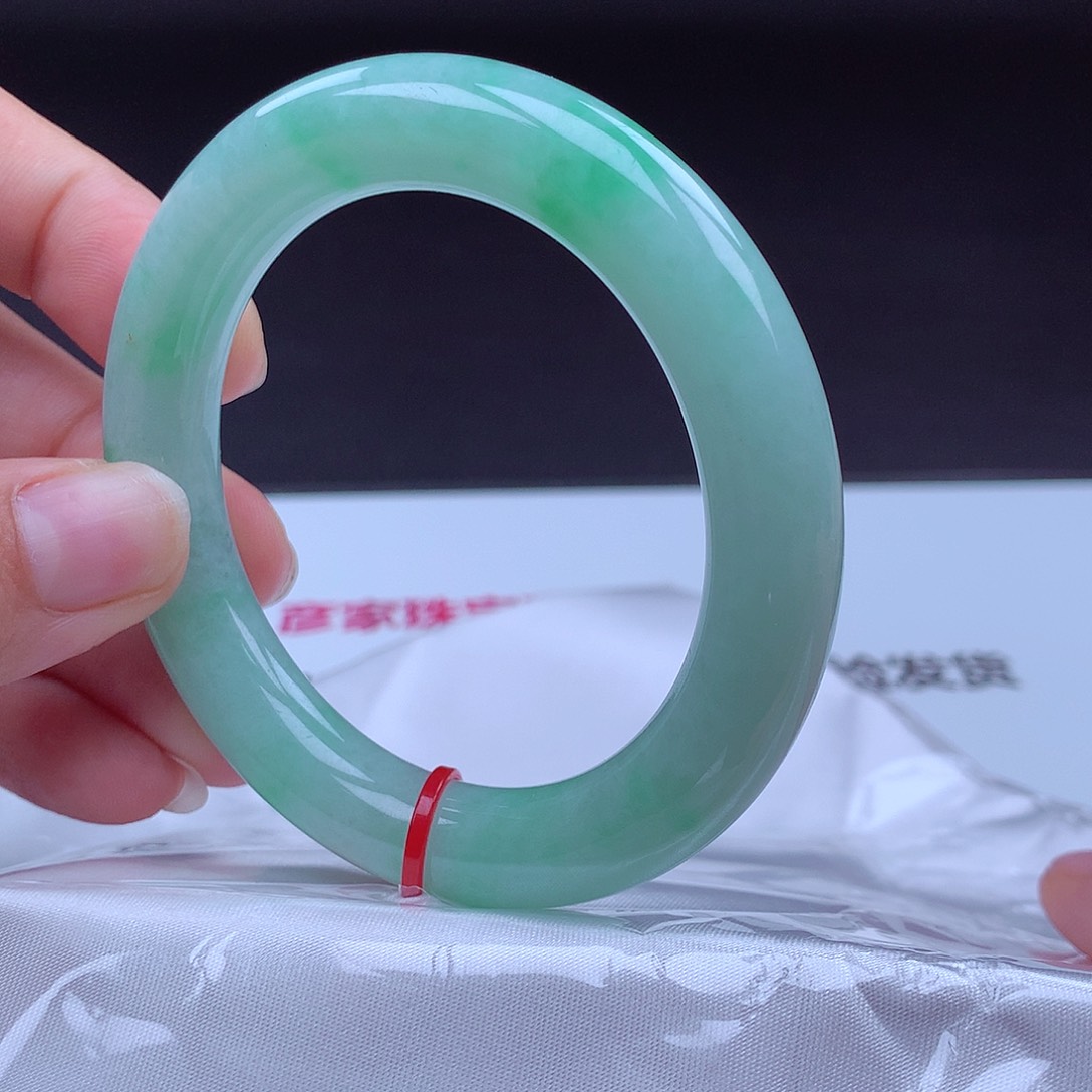 加***们翡翠未镶嵌手镯手镯001895