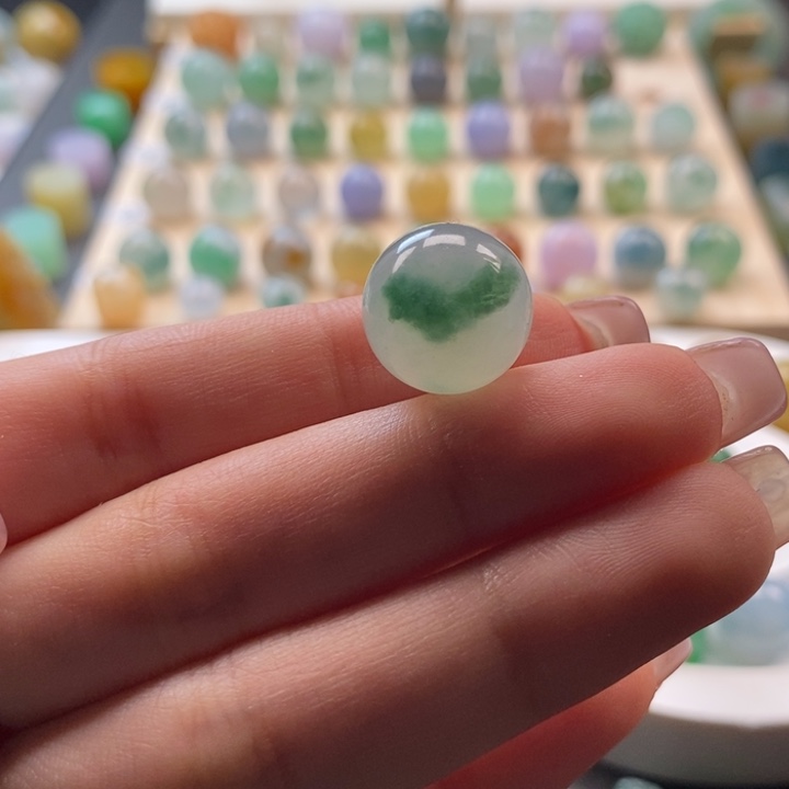 翡翠未镶嵌吊坠(不含链)爱心飘花圆珠卡13.7+