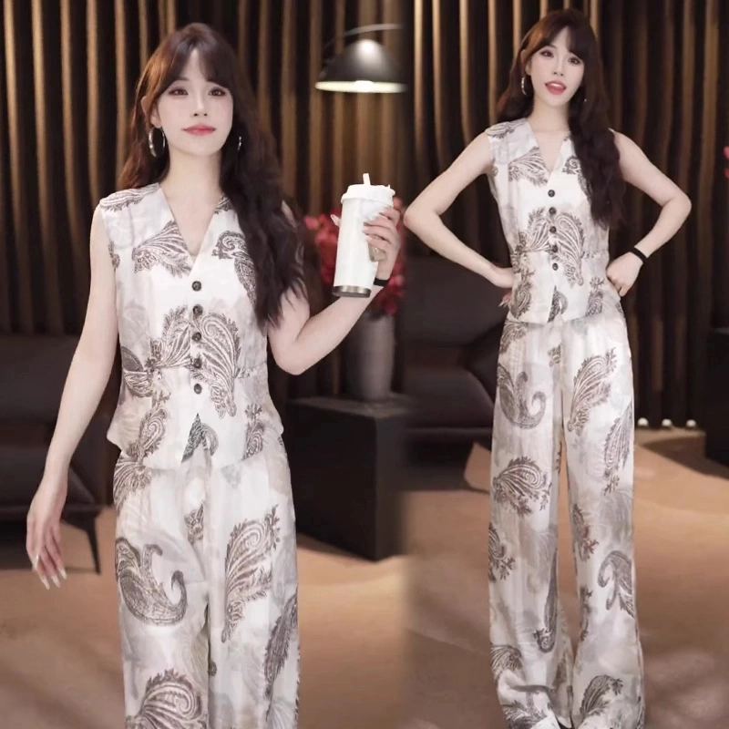 时尚气质套装女2025夏季新款洋气显瘦V领短袖上衣阔腿裤两件套潮