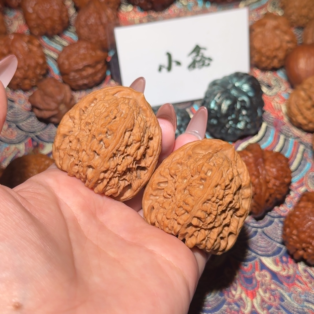 把件文玩核桃2165号43高炮南疆石
