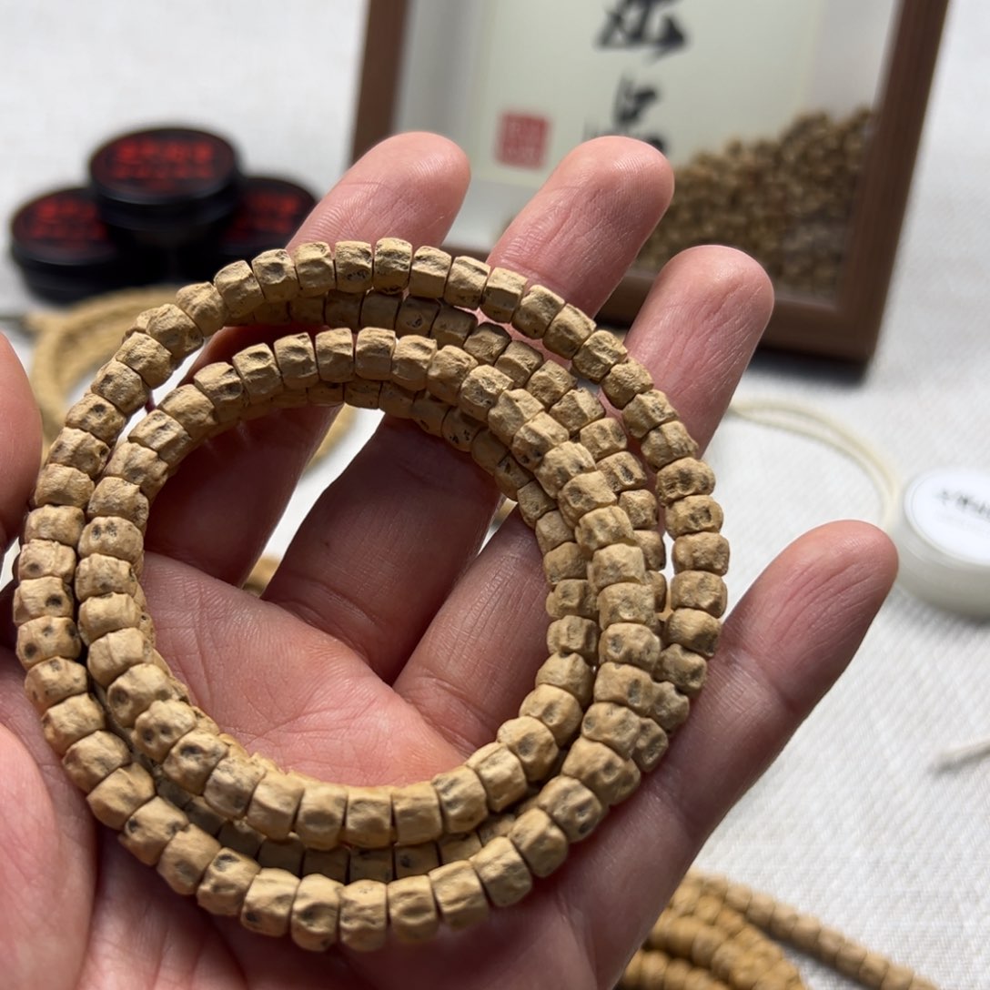 柏香籽/百香籽吊坠Z*L