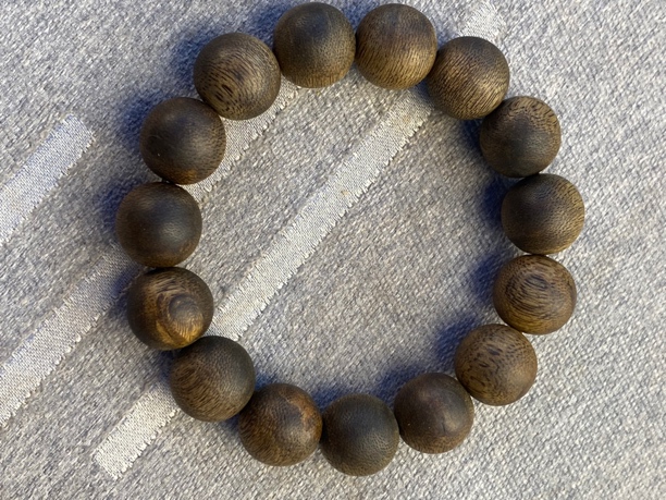 奇楠沉香单圈圆珠1.5多样性发一条