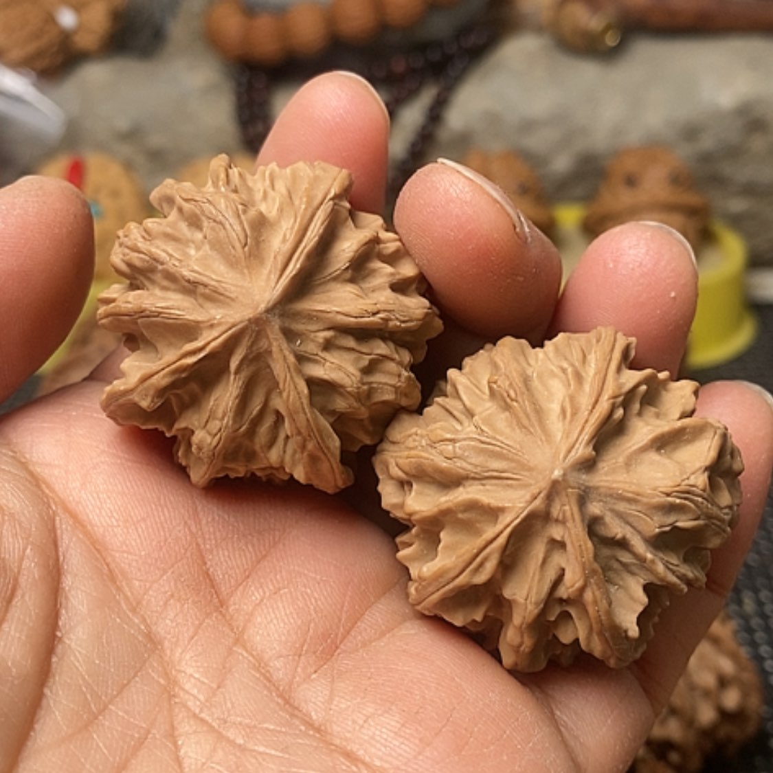 【闪购商品】把件文玩核桃三棱人字37