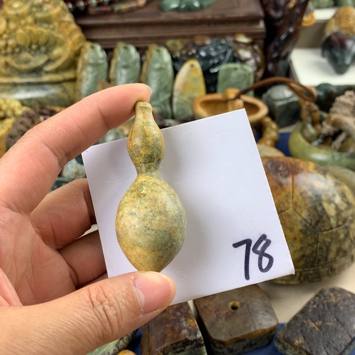 岫岩河磨玉（透闪石质玉）手把件未镶嵌