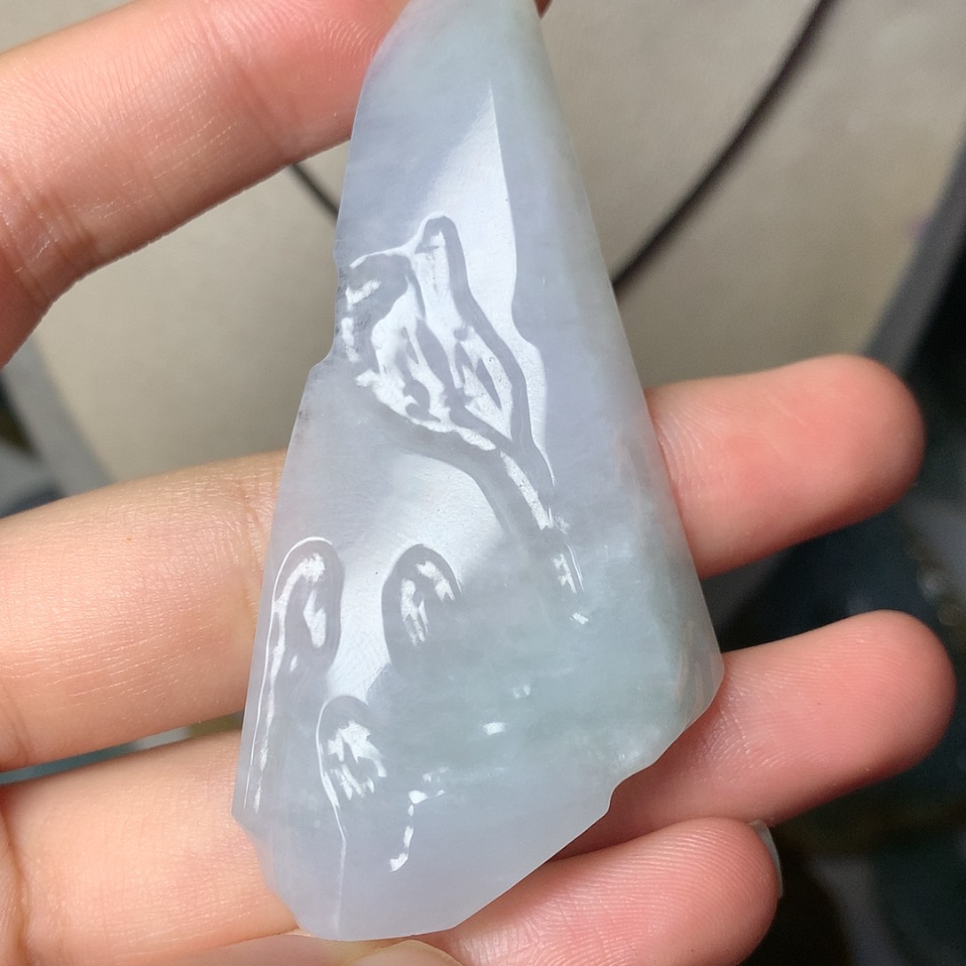 翡翠颈饰未镶嵌吊坠