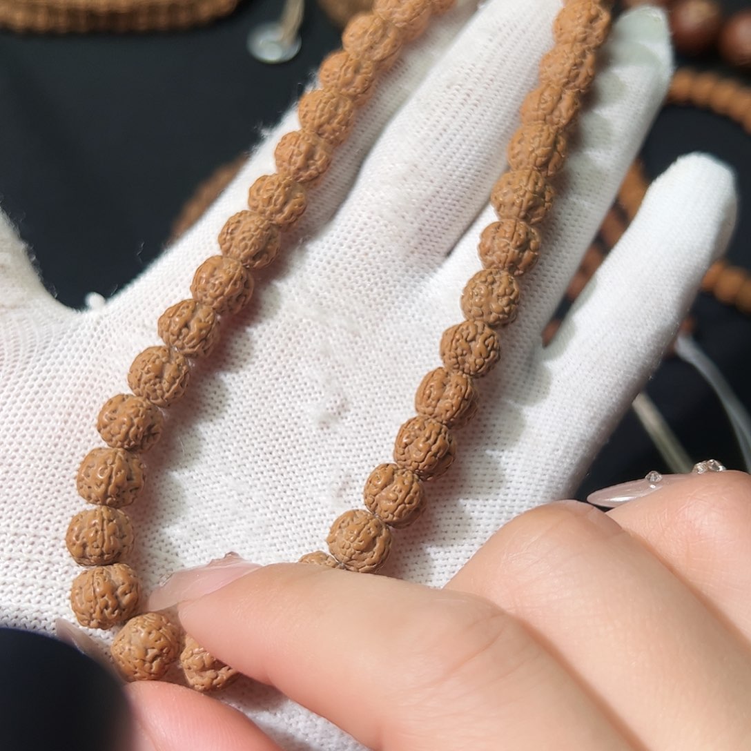 金刚菩提吊坠传**影梅花手串