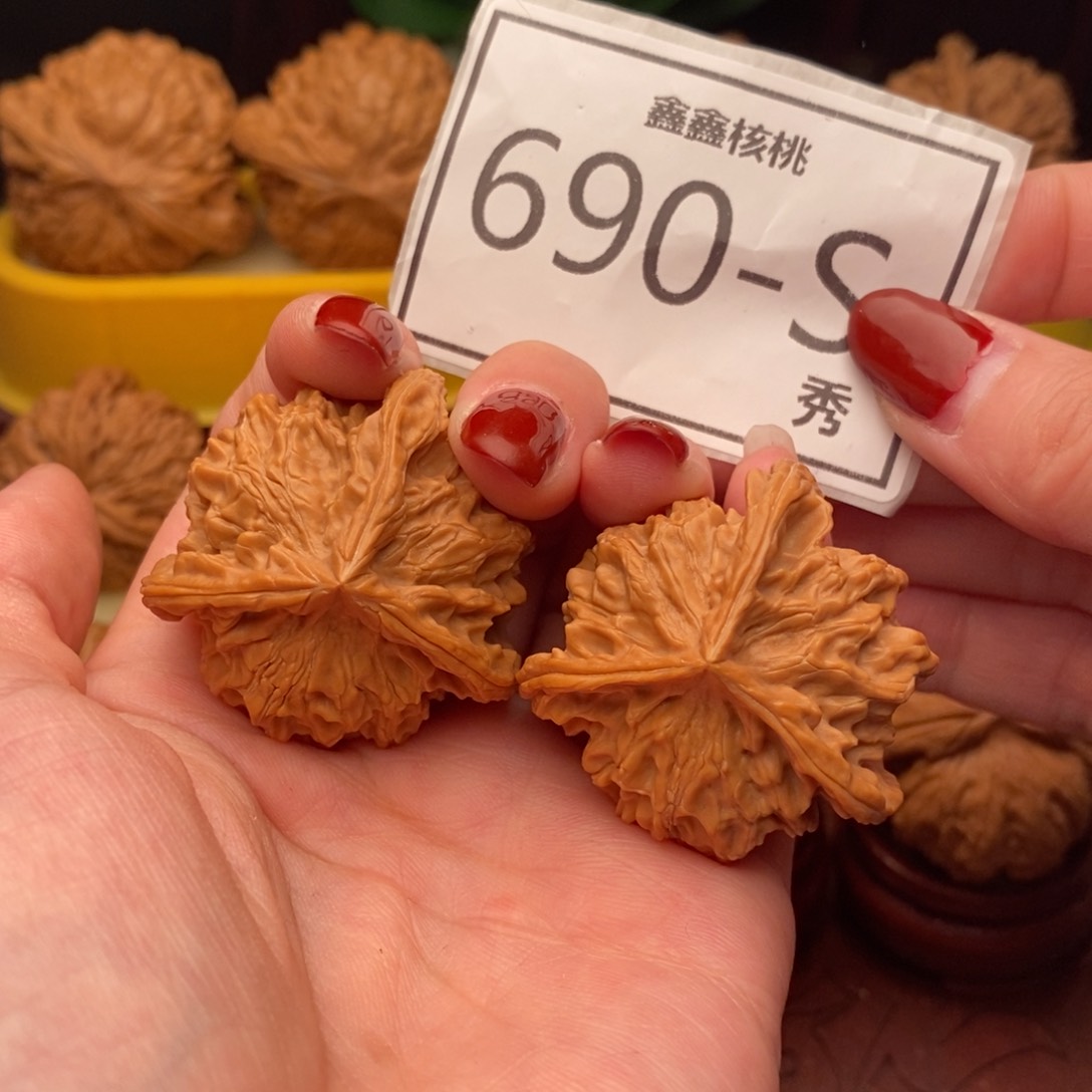 文玩核桃把件盘山奔39