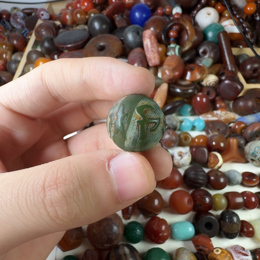 玛瑙/玉髓未镶嵌纯天然玛瑙