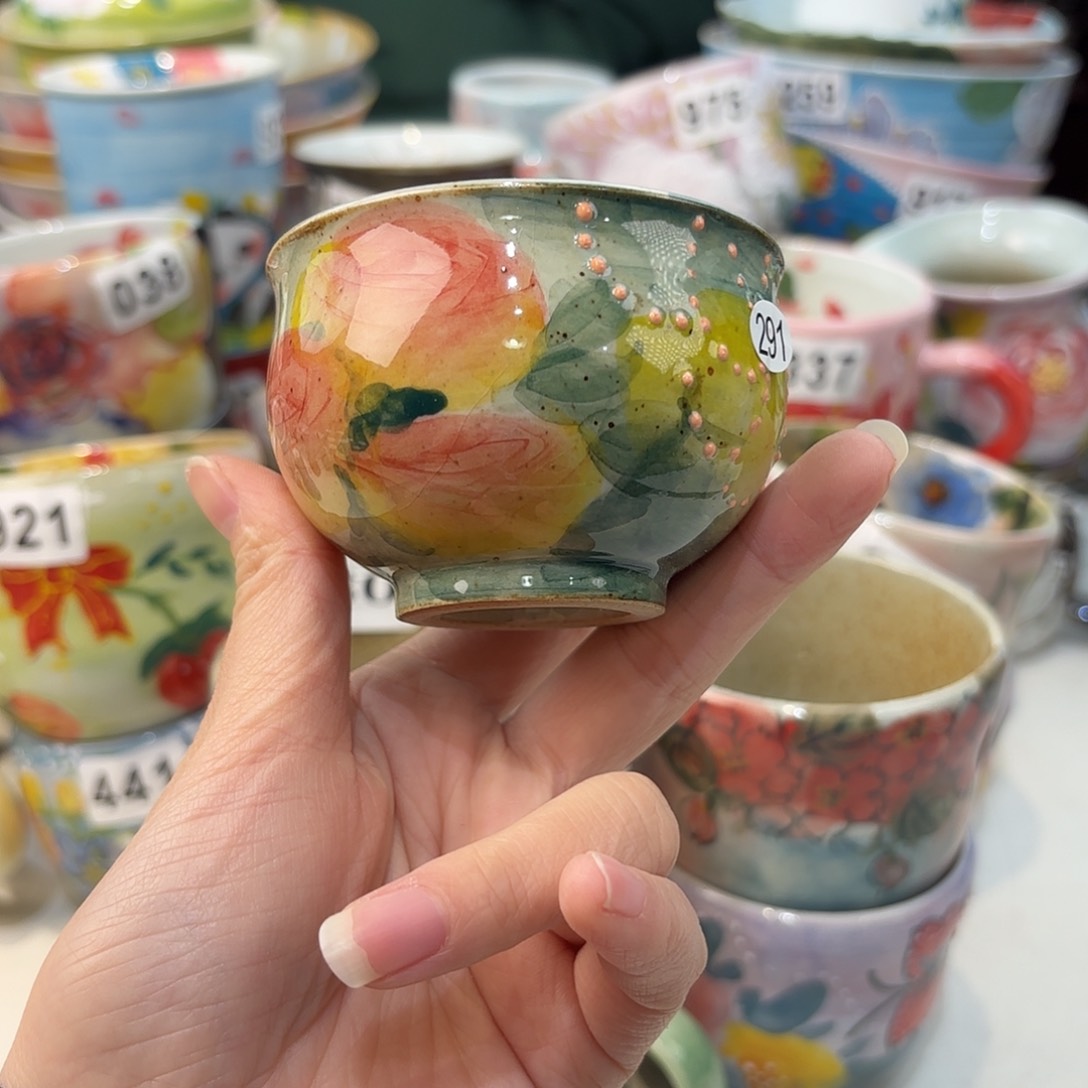 瓷片兔兔好可爱呀