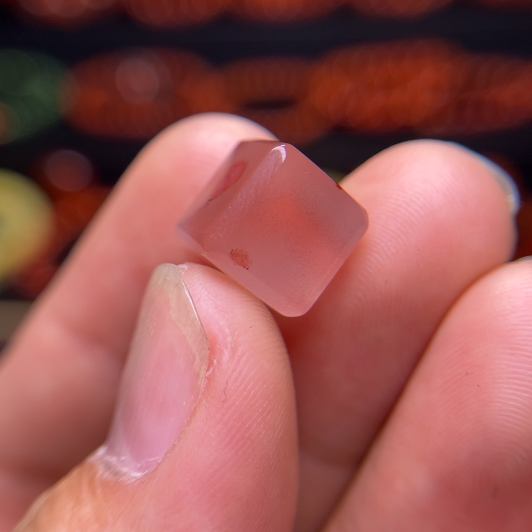 南红玛瑙珠宝奇石未镶嵌方糖10.5mm