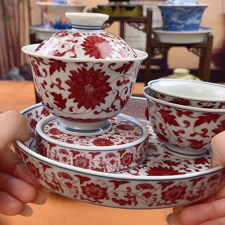 摆件陶釉里红缠枝莲五件套