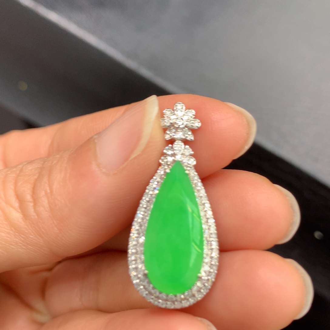 翡翠18K金镶嵌吊坠(不含链)