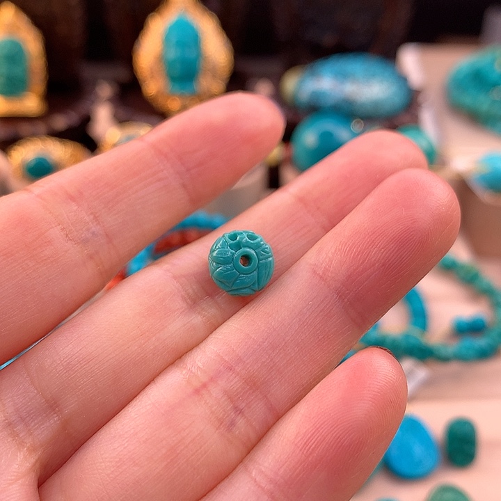 绿松石配饰未镶嵌