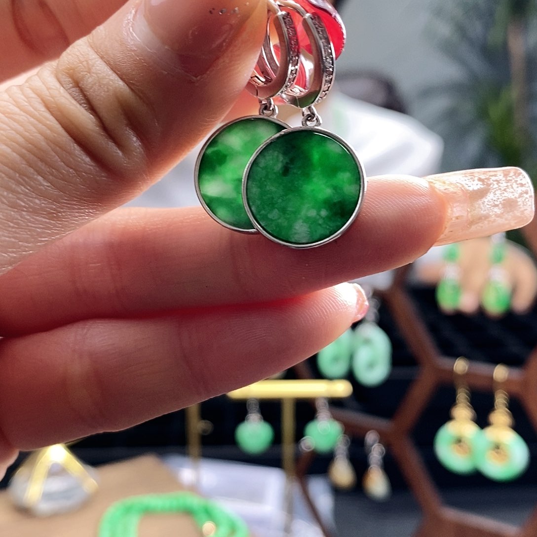 翡翠耳饰银S925镶嵌翡翠