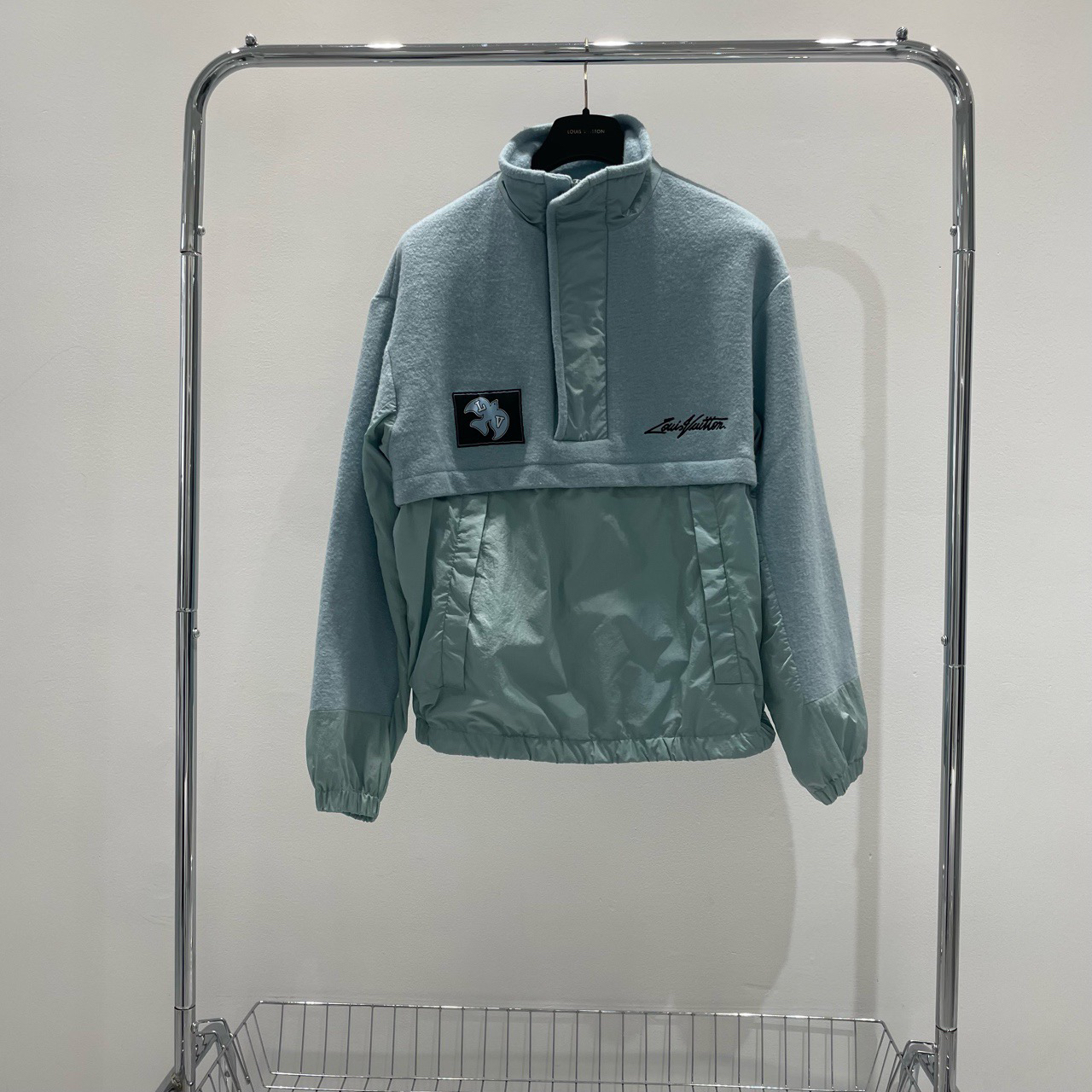 99新 LouisVuitton/路易威登 半拉链飞鸽冲锋衣尺码50 yy00316