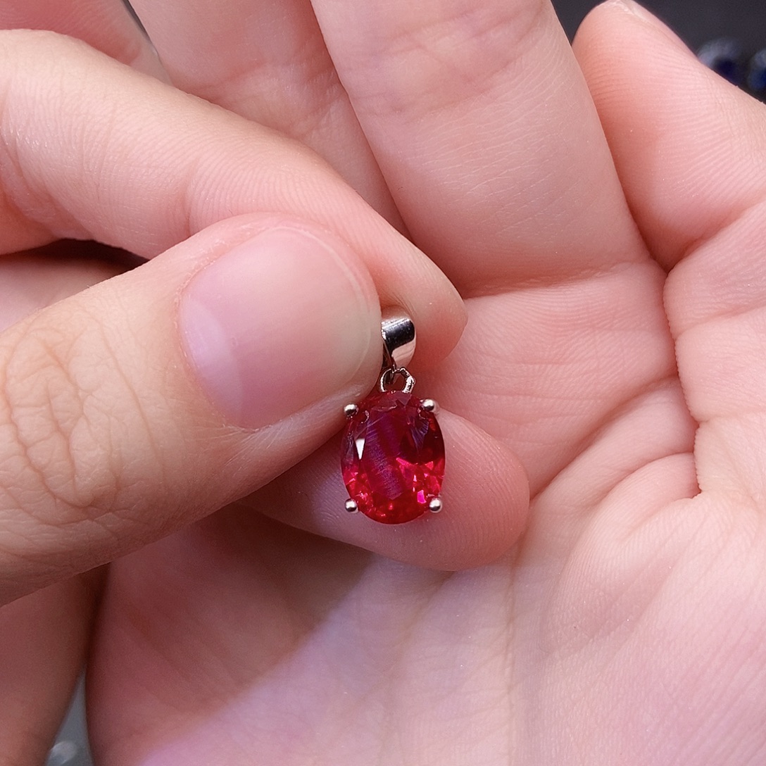 银S925镶嵌吊坠(赠链)红宝石