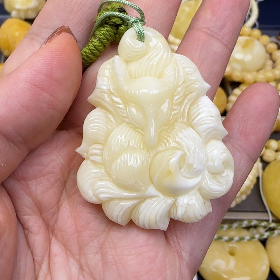 蜜蜡颈饰未镶嵌天然蜜蜡