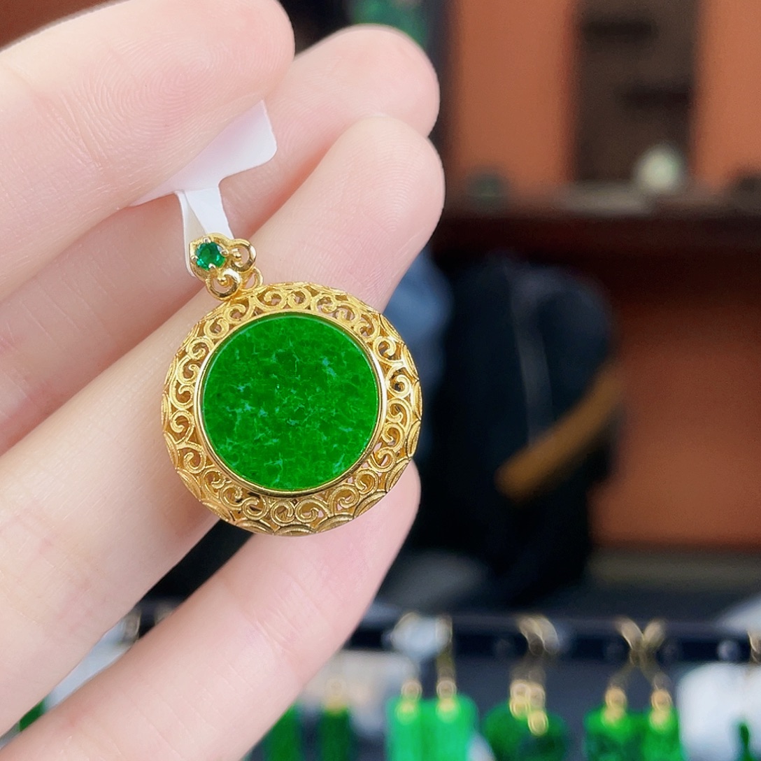 翡翠银S925镶嵌耳饰