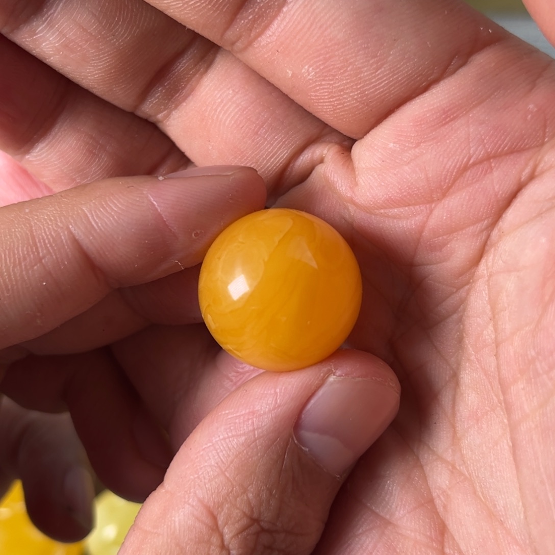琥珀裸石未镶嵌蜜蜡焦皮料21毫米圆珠