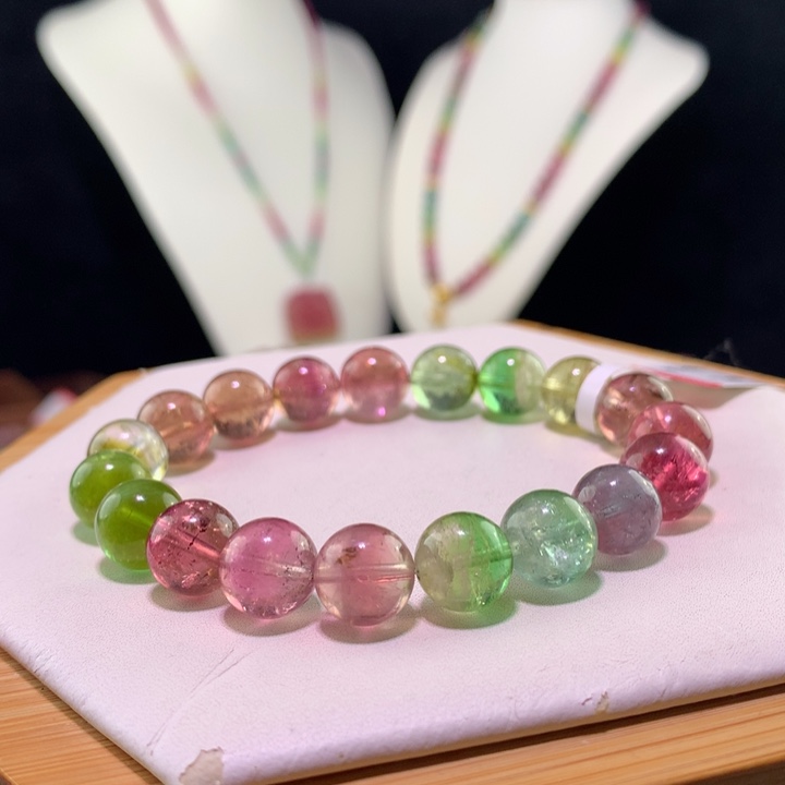 双色碧玺手链未镶嵌