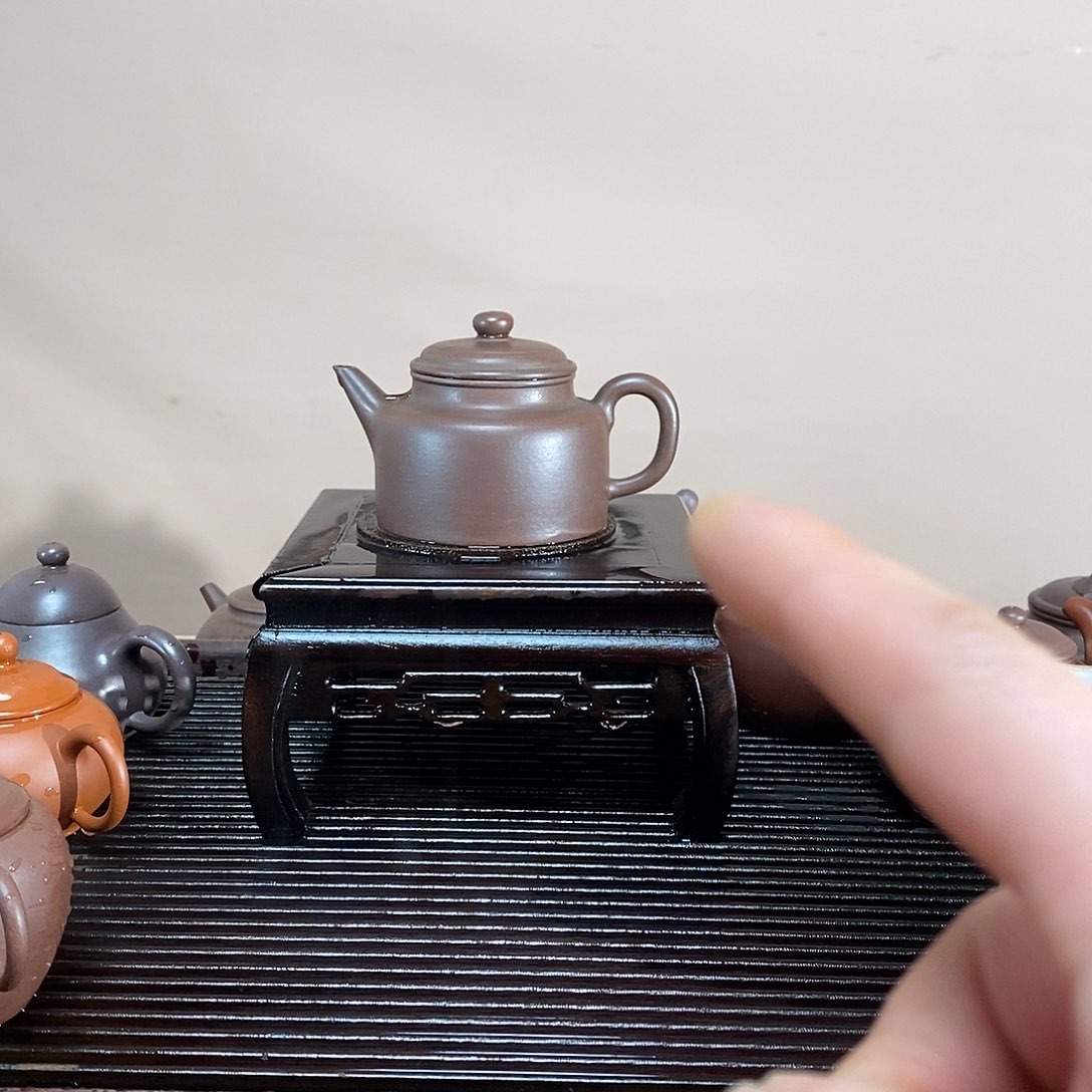 紫砂茶壶高端230cc紫泥剑流得中