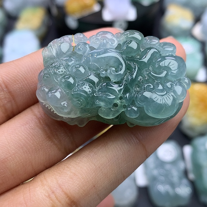 翡翠未镶嵌颈饰天然缅甸翡翠