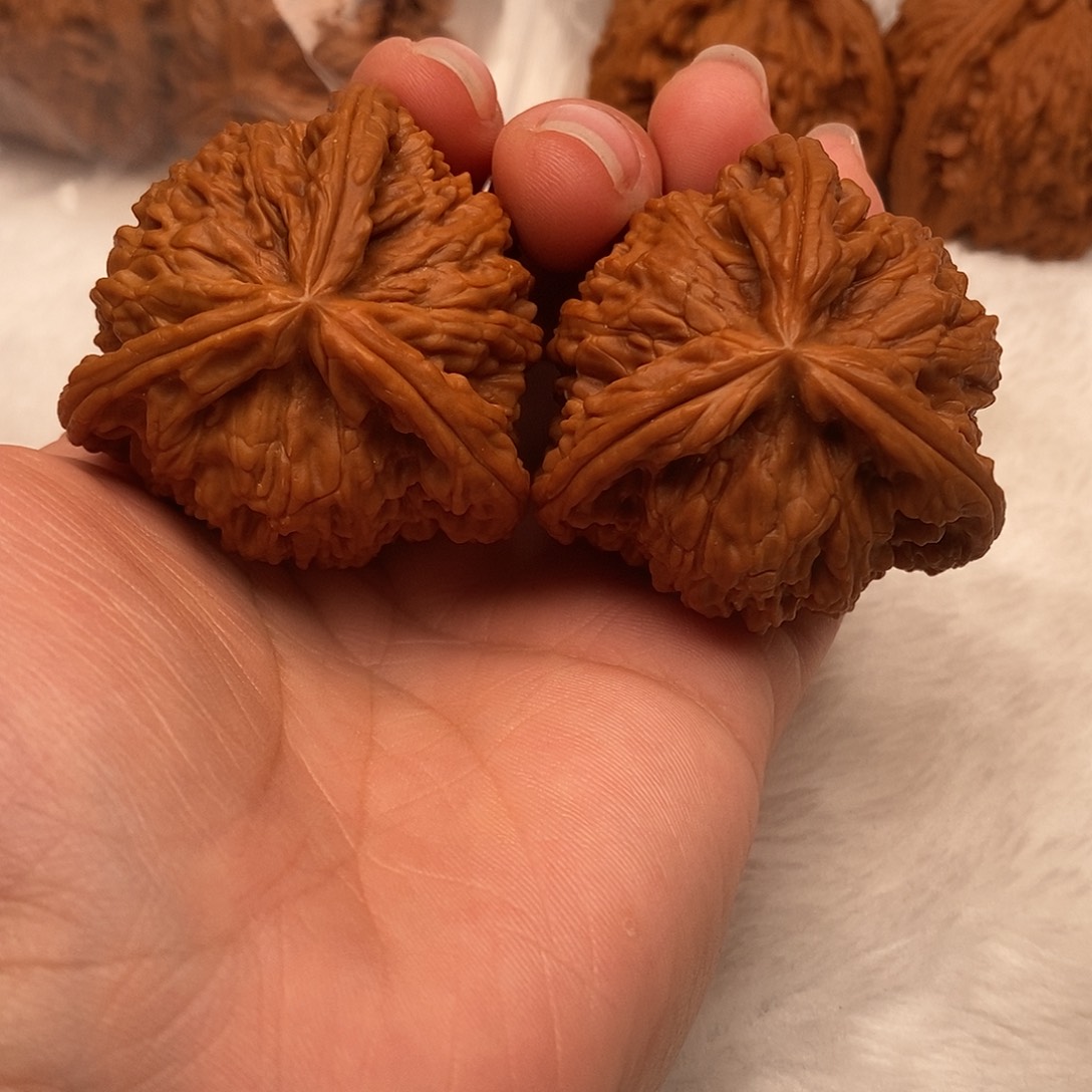 节***高吊坠文玩核桃三棱