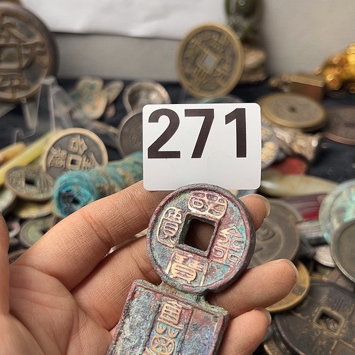 诸***顺铜复古文创工艺品