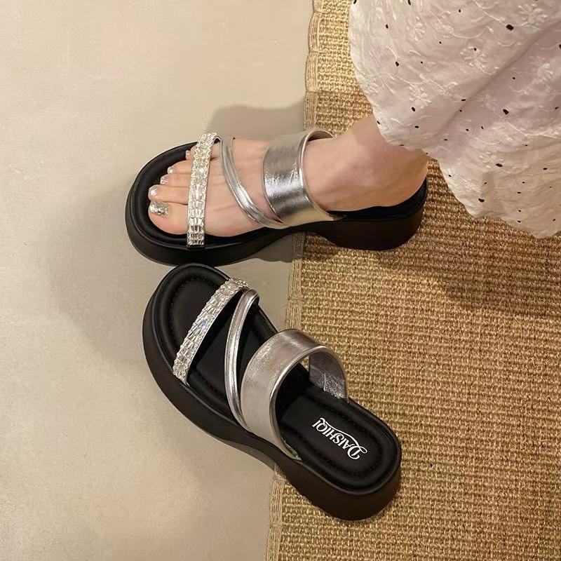 小敏家 夏季新款厚底款水钻拖鞋 1513