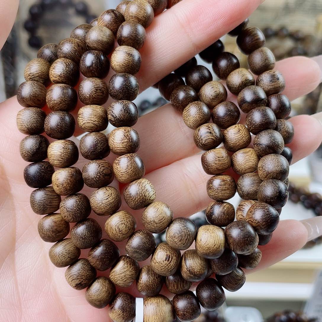 手串沉香越南芽庄老白棋玉化老料满瘤疤0.8×108