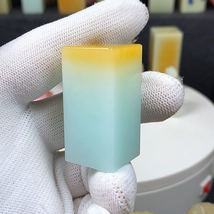 青田石印石殿***?云南蓝