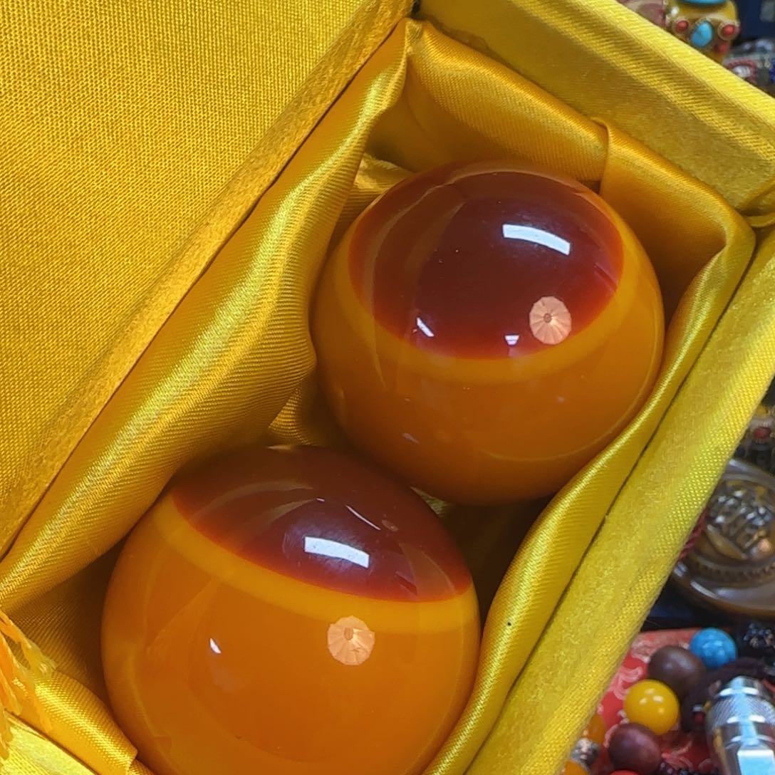 蜜蜡裸石未镶嵌卓玛推荐