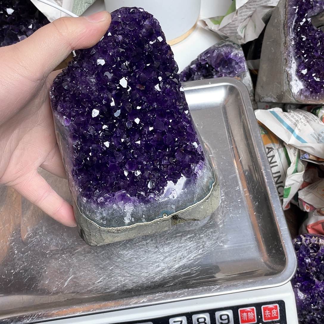 紫晶大型摆件（非配饰）未镶嵌