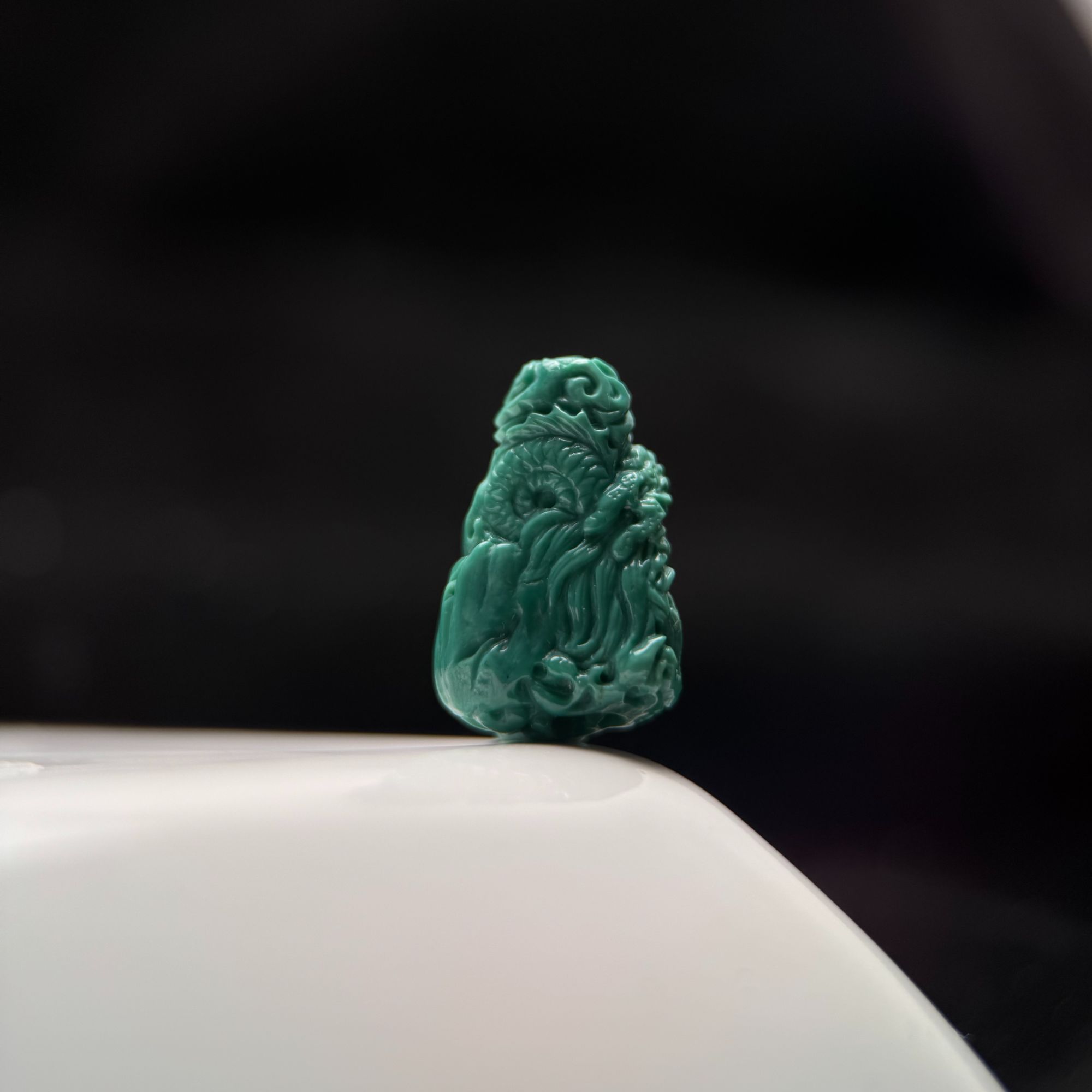 山与枢原矿绿松石手工雕刻降龙杵牌文玩配饰坠高瓷玉化色地大质检