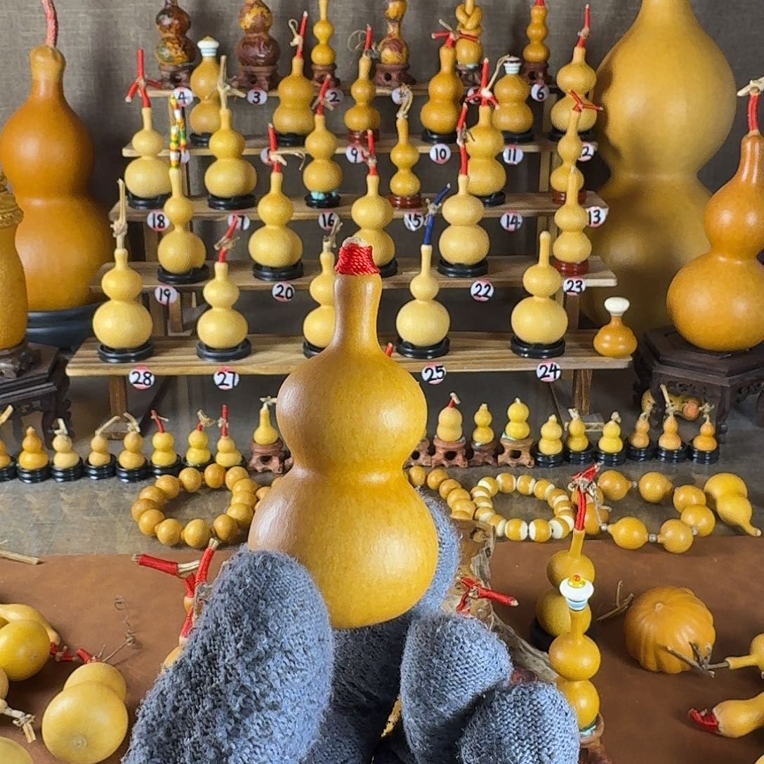 T***J聚缘葫芦工艺品店