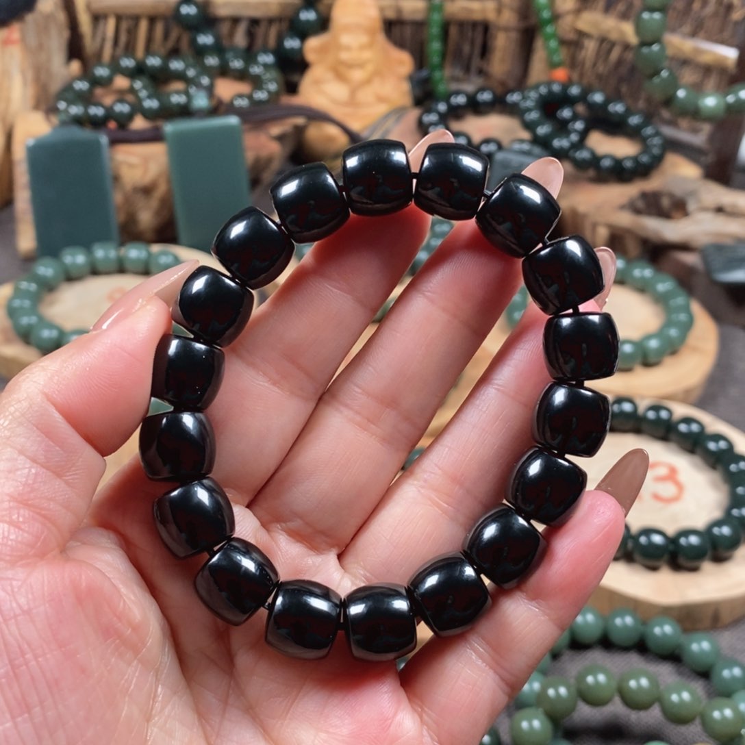 和田玉（青玉）手链未镶嵌