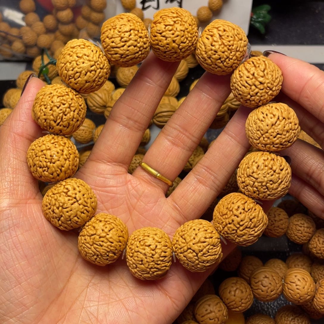 手串桃核8****821.2龙鳞凤尾手串