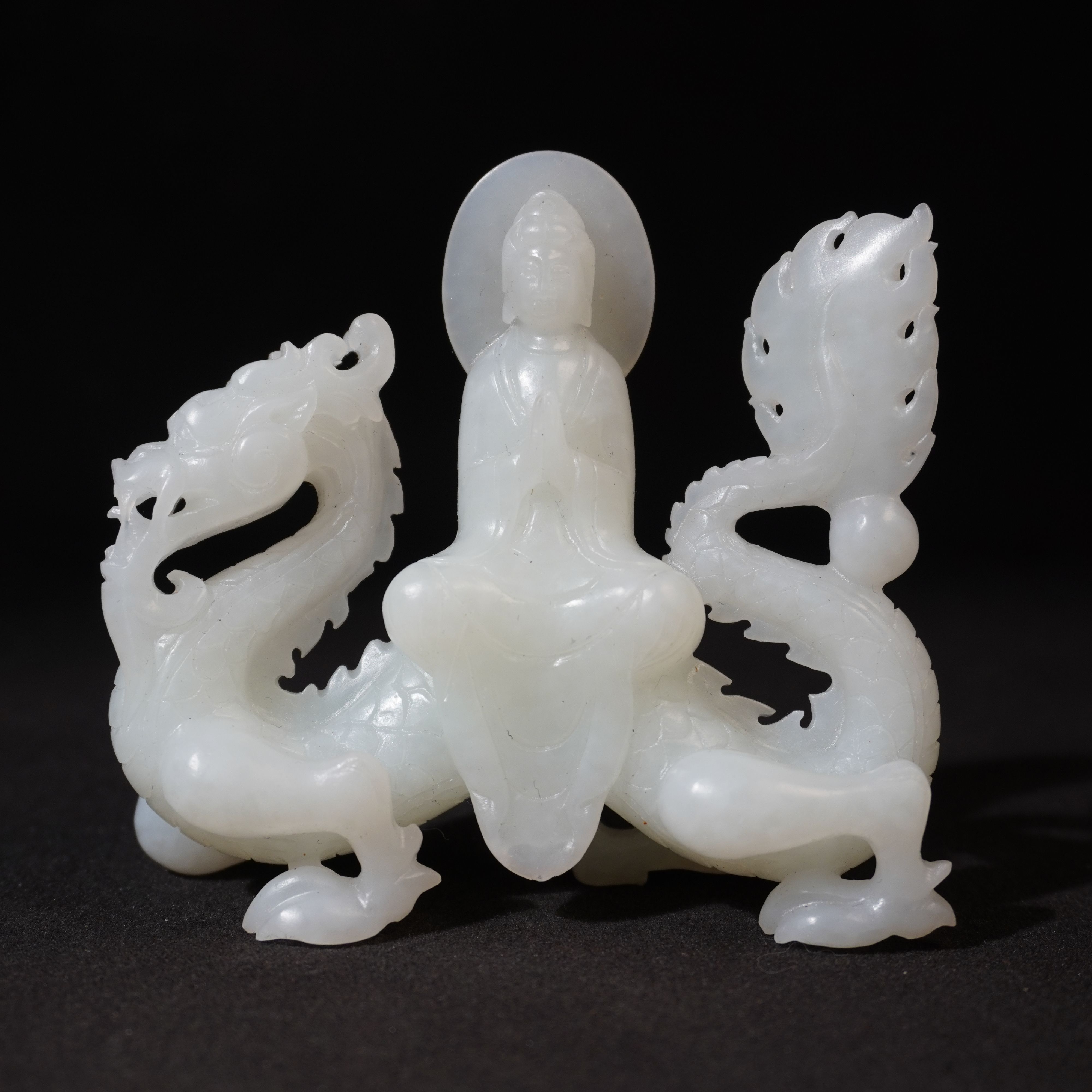 9NA43  清  和田玉乘龙观音摆件