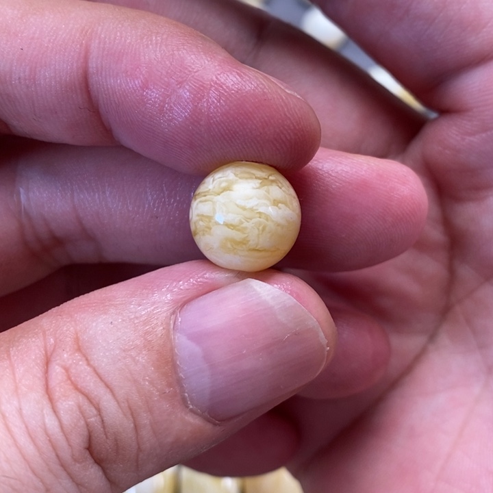 未镶嵌蜜蜡裸石?****O老型