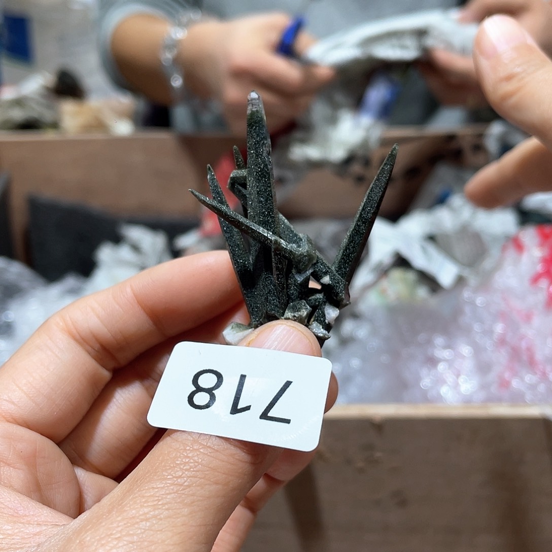 水晶摆件…..未镶嵌