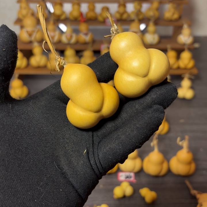 飘***爷葫芦咕噜咕噜咕噜