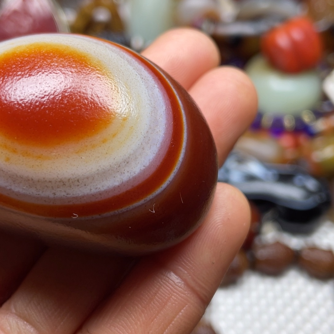 顺***意玛瑙/玉髓未镶嵌颈饰