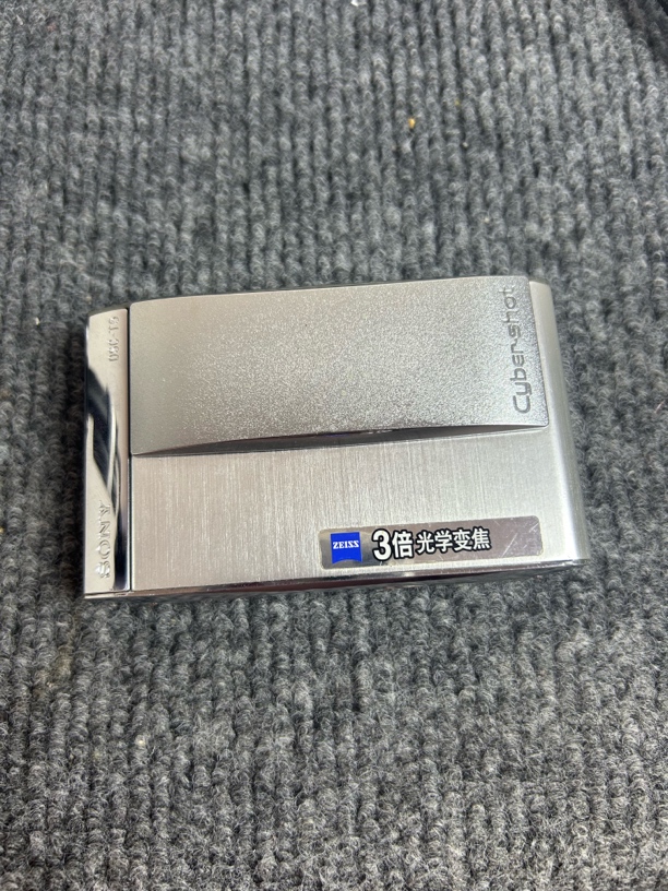 9新 Sony/索尼 T5  510万像素 3倍变焦 白皮 不支持试用 配件齐全